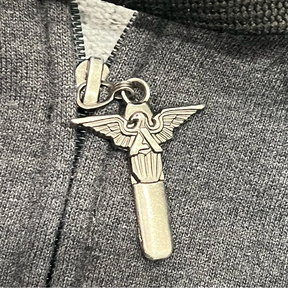 Avirex Vintage Black Gray Big Logo Y2K Zip Front Hoodie Jacket XL - Picture 6 of 7